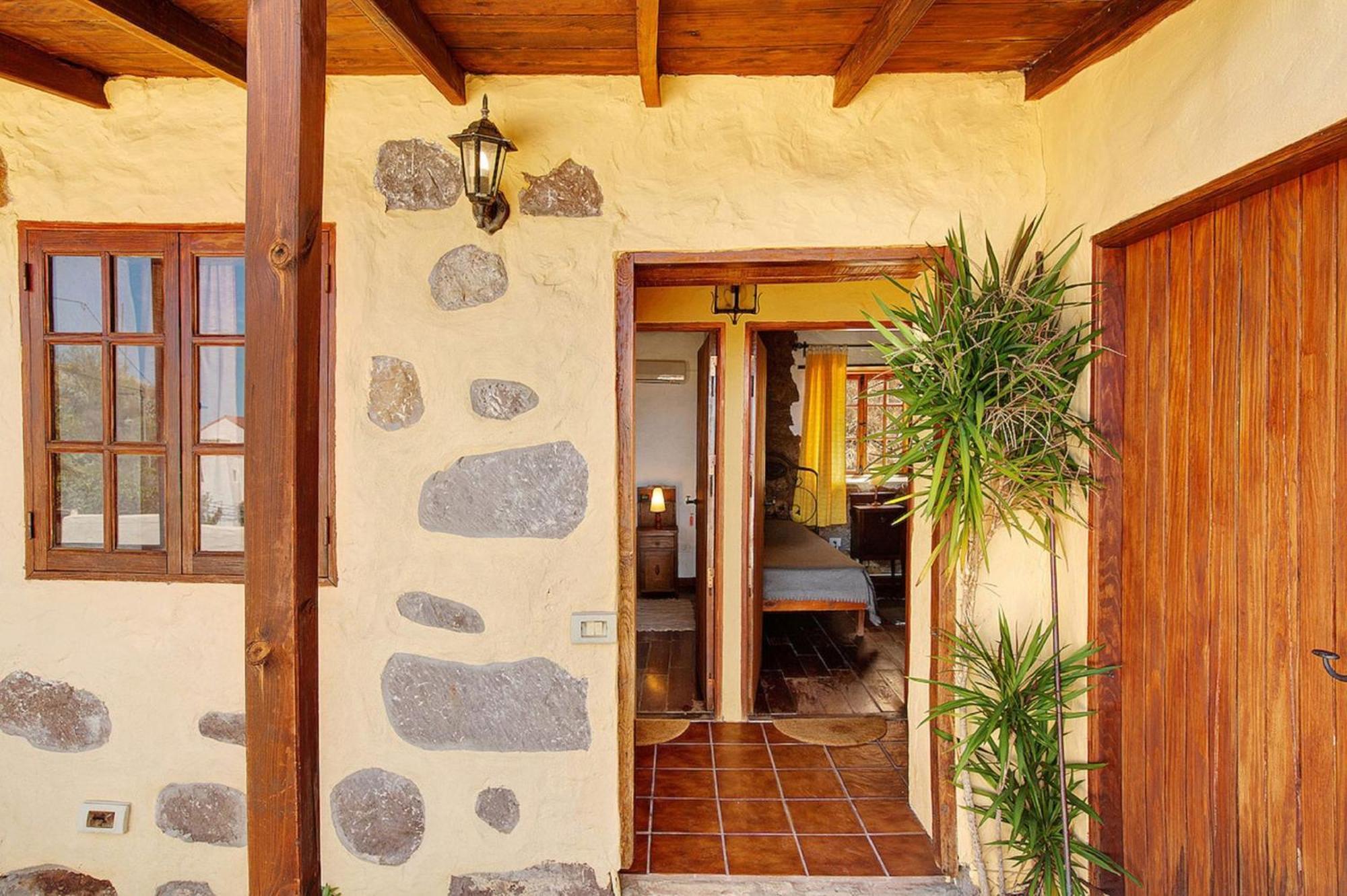 Rural House Pepita Flores 2 Nights *