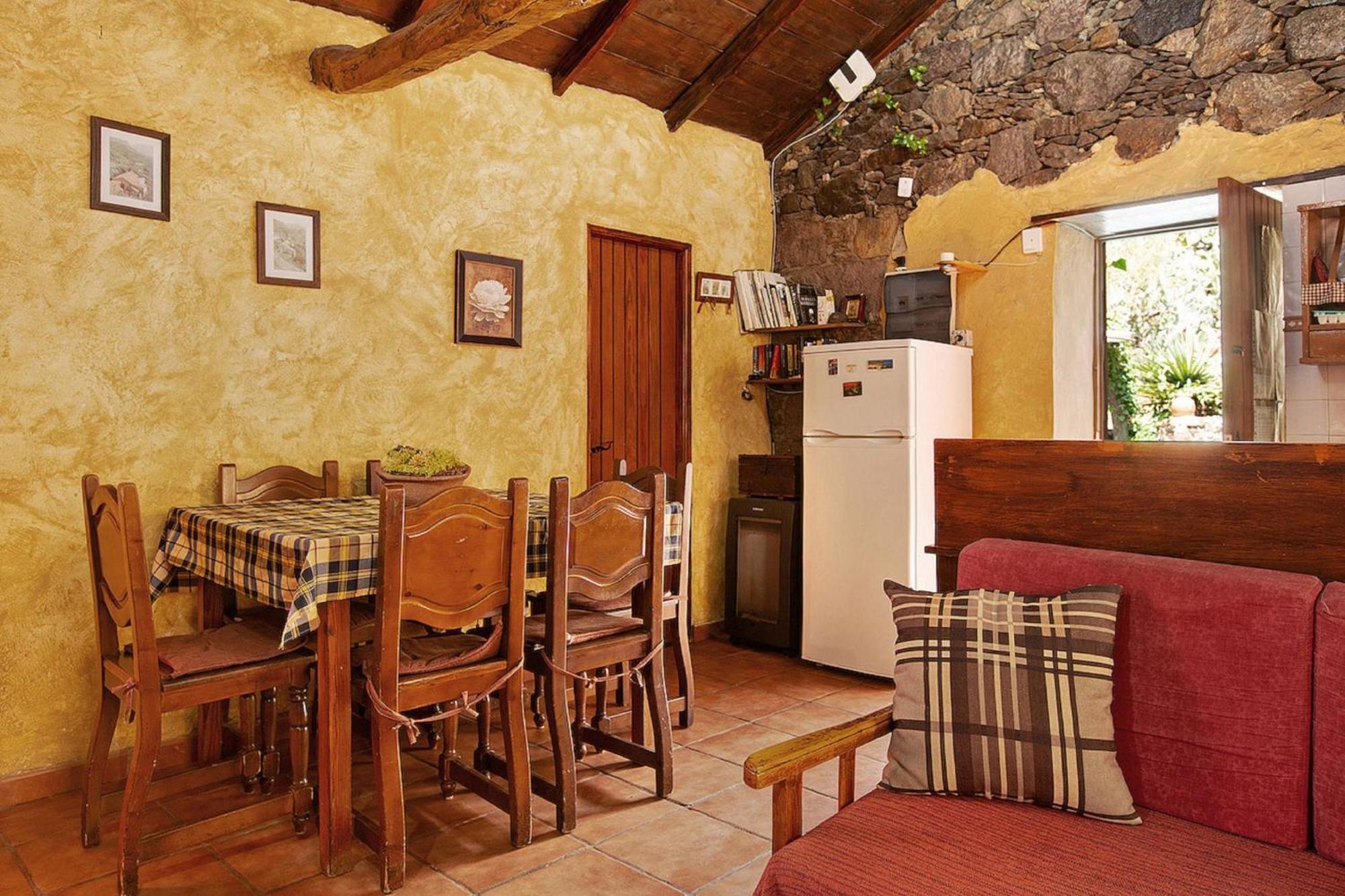 Rural House Pepita Flores 2 Nights
